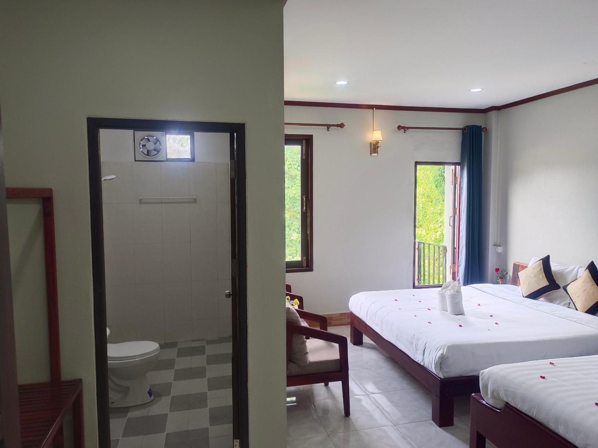 Dok Champa Resort Vang Vieng Eksteriør bilde