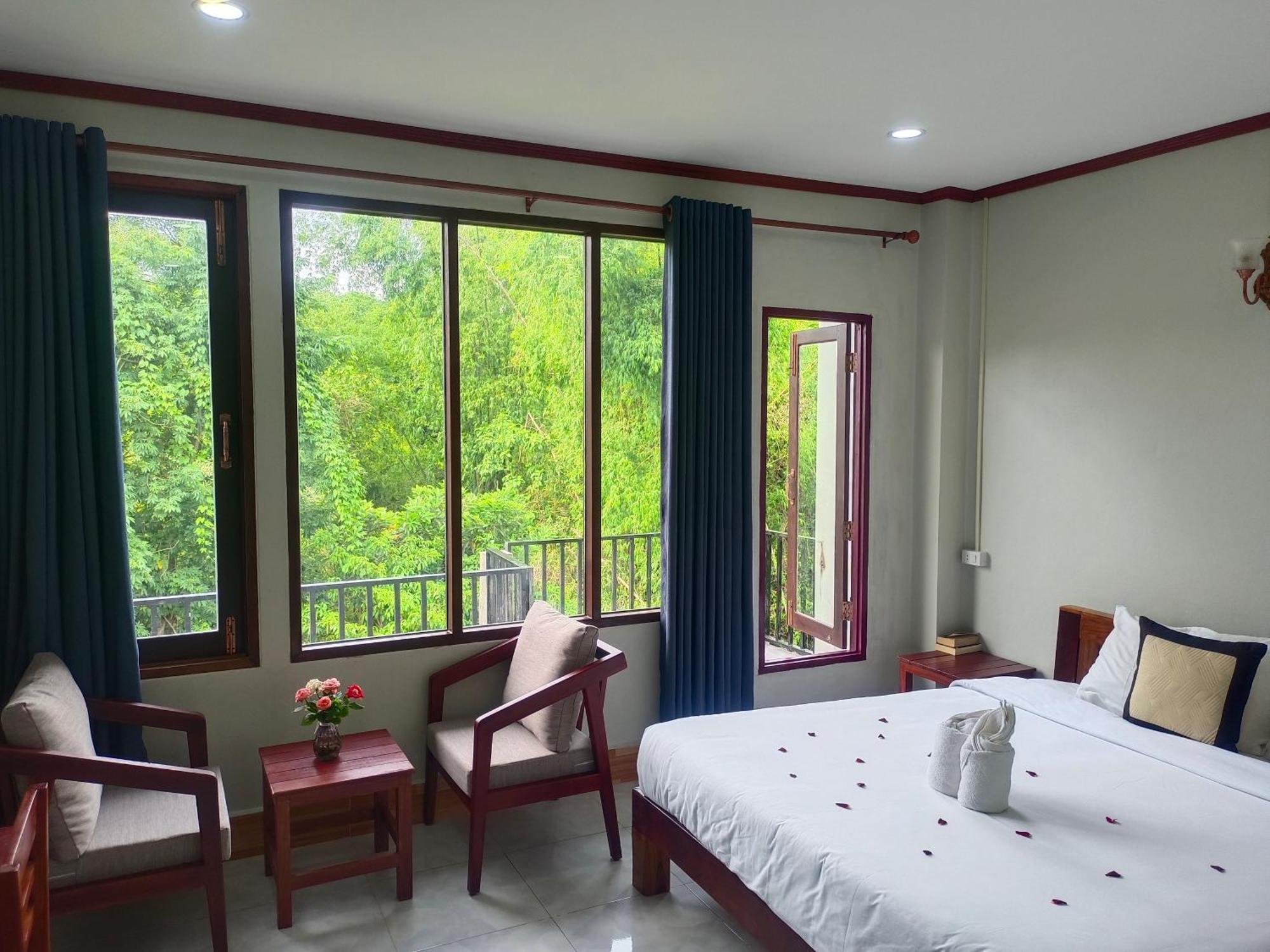Dok Champa Resort Vang Vieng Eksteriør bilde